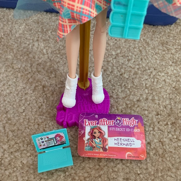EVER AFTER HIGH MEESHELL MERMAID “BACK TO SCHOOL” DOLL ~ RARE - Picture 5 of 7